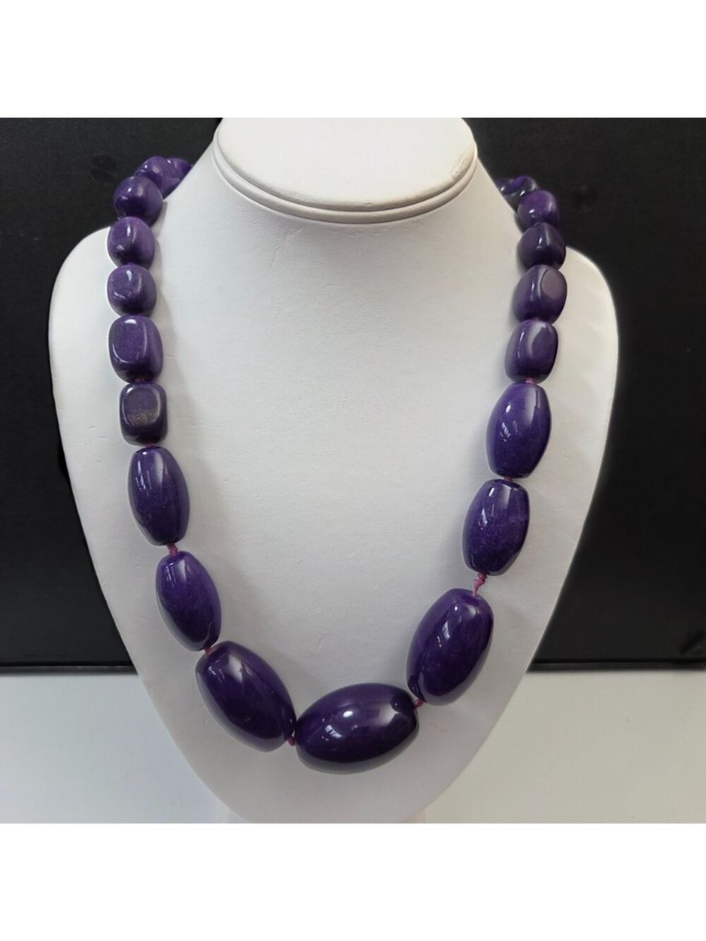 Large Purple Sugilite Gemstone Beaded Necklace 29" - Picture 2 of 8